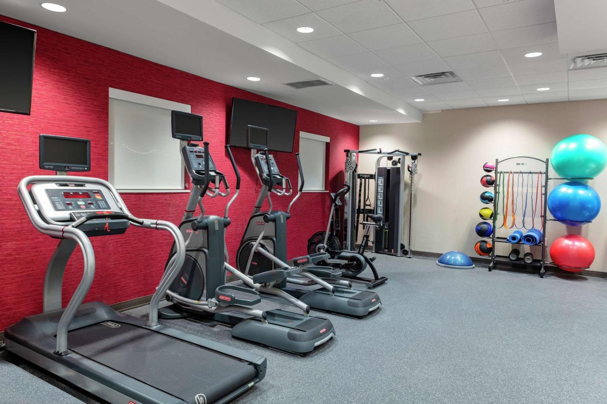 Home2 Suites By Hilton North Charleston University Blvd מראה חיצוני תמונה